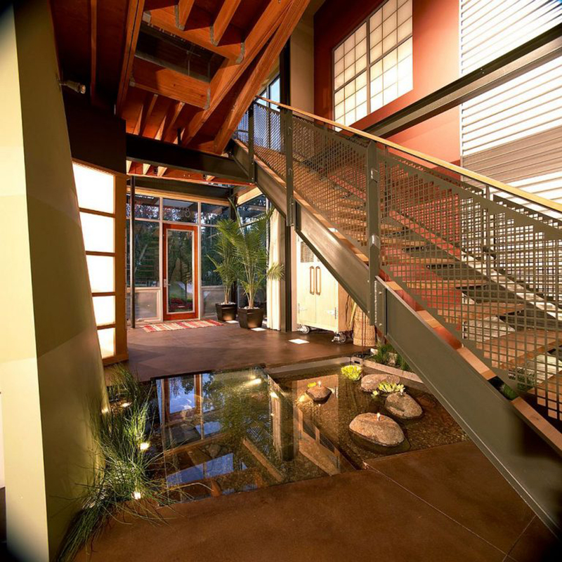 Thiết kế tận dụng không gian gầm cầu thang