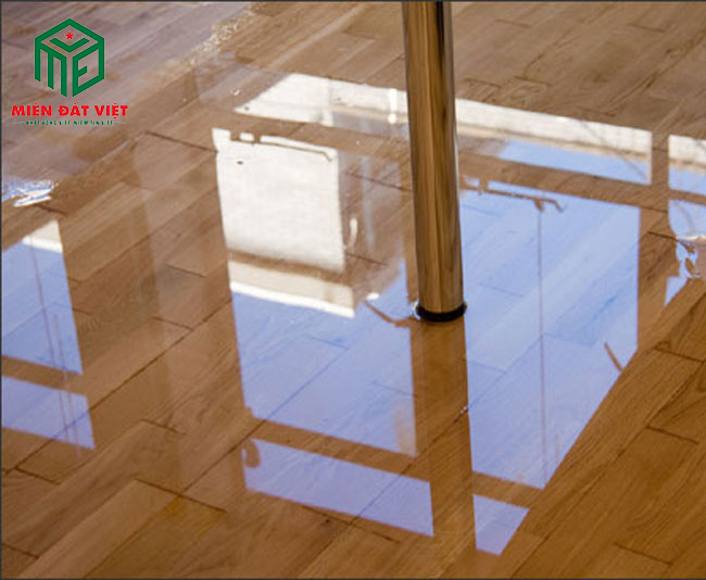 Tìm và xử lí nguồn rò rỉ nước Tìm và xử lí nguồn rò rỉ nước